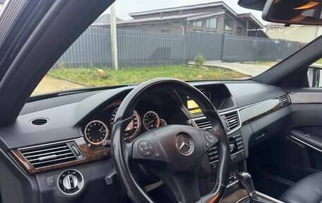 Mercedes-Benz E-Класс, 2011 год, 1 420 000 рублей, 9 фотография