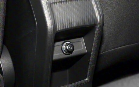 Skoda Kamiq I, 2025 год, 1 850 000 рублей, 10 фотография