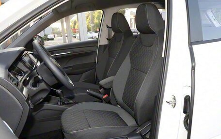 Skoda Kamiq I, 2025 год, 1 850 000 рублей, 13 фотография