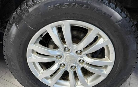 Mitsubishi Pajero IV, 2013 год, 1 790 000 рублей, 18 фотография