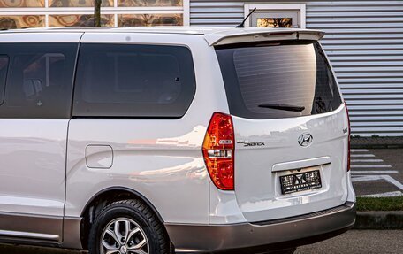 Hyundai Grand Starex Grand Starex I рестайлинг 2, 2017 год, 2 295 000 рублей, 10 фотография