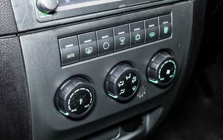 ЛуАЗ Patriot, 2016 год, 950 000 рублей, 20 фотография