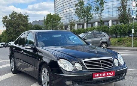 Mercedes-Benz E-Класс, 2003 год, 630 000 рублей, 1 фотография