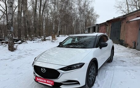 Mazda CX-4, 2022 год, 2 530 000 рублей, 26 фотография