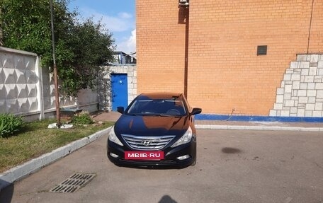 Hyundai Sonata VI, 2012 год, 980 000 рублей, 7 фотография