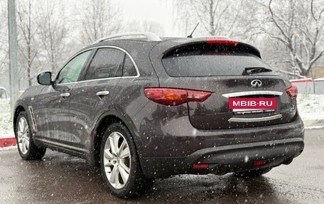 Infiniti FX II, 2009 год, 1 340 000 рублей, 12 фотография