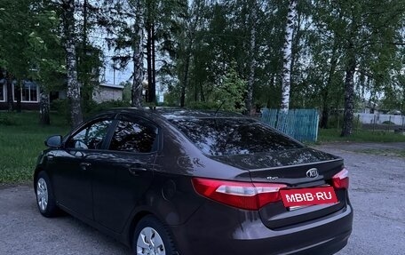 KIA Rio III рестайлинг, 2014 год, 899 999 рублей, 4 фотография