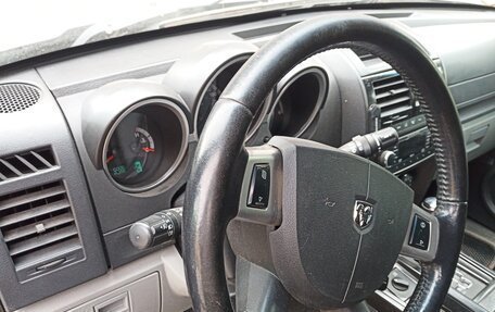 Dodge Nitro, 2007 год, 1 100 000 рублей, 8 фотография