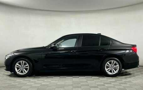 BMW 3 серия, 2018 год, 1 949 000 рублей, 3 фотография