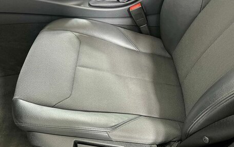 BMW 3 серия, 2018 год, 1 949 000 рублей, 11 фотография