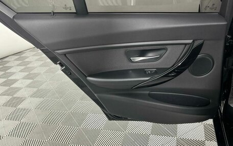 BMW 3 серия, 2018 год, 1 949 000 рублей, 10 фотография