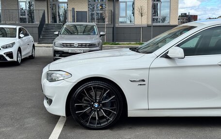 BMW 5 серия, 2011 год, 2 450 000 рублей, 3 фотография