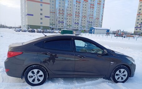 Hyundai Solaris II рестайлинг, 2014 год, 900 000 рублей, 2 фотография