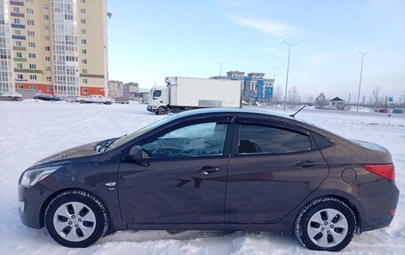 Hyundai Solaris II рестайлинг, 2014 год, 900 000 рублей, 3 фотография