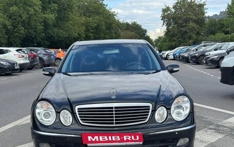 Mercedes-Benz E-Класс, 2003 год, 630 000 рублей, 2 фотография