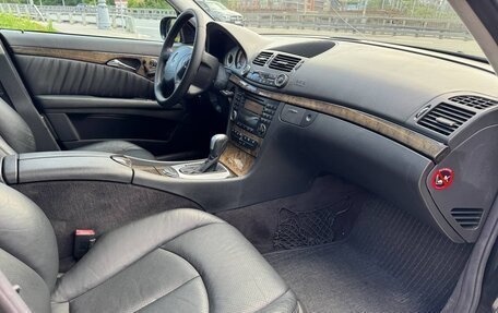 Mercedes-Benz E-Класс, 2003 год, 630 000 рублей, 13 фотография