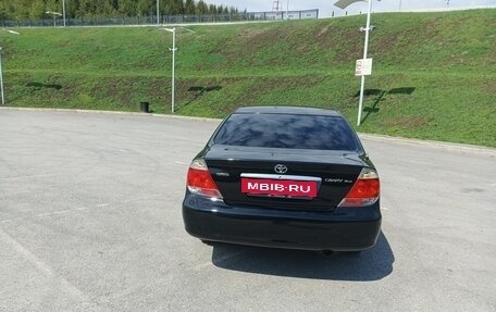 Toyota Camry V40, 2004 год, 610 000 рублей, 2 фотография