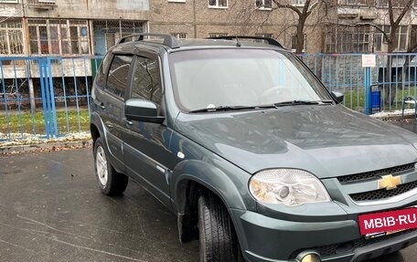 Chevrolet Niva I рестайлинг, 2014 год, 559 000 рублей, 4 фотография