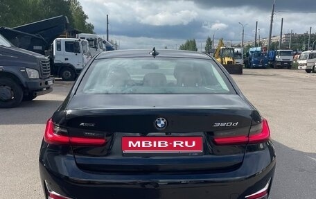 BMW 3 серия, 2019 год, 3 700 000 рублей, 2 фотография