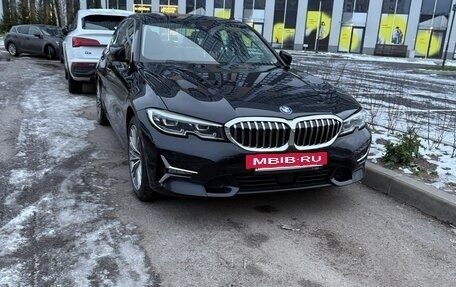 BMW 3 серия, 2019 год, 3 700 000 рублей, 8 фотография