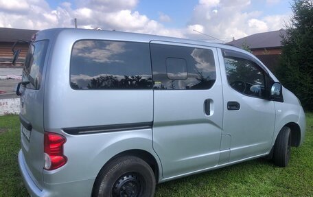 Nissan NV200, 2015 год, 1 225 000 рублей, 10 фотография