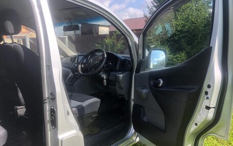 Nissan NV200, 2015 год, 1 225 000 рублей, 6 фотография