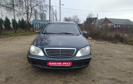 Mercedes-Benz S-Класс, 2003 год, 750 000 рублей, 2 фотография