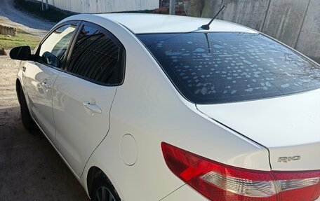 KIA Rio III рестайлинг, 2013 год, 750 000 рублей, 4 фотография