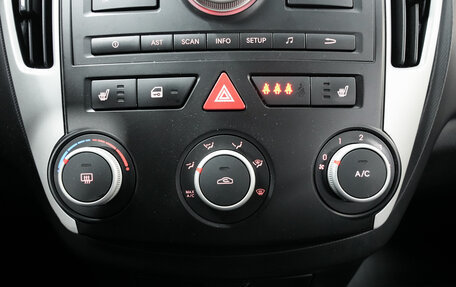 KIA cee'd I рестайлинг, 2010 год, 689 000 рублей, 17 фотография