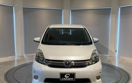 Toyota ISis I, 2016 год, 1 360 000 рублей, 1 фотография