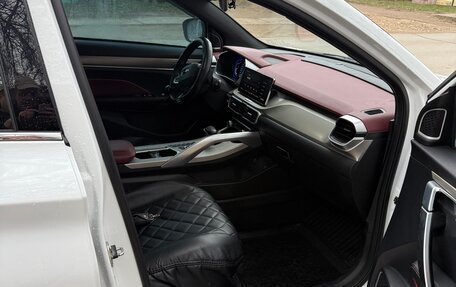 Geely Coolray I, 2022 год, 1 650 000 рублей, 10 фотография