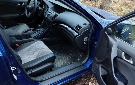 Honda Accord VIII рестайлинг, 2008 год, 990 000 рублей, 16 фотография