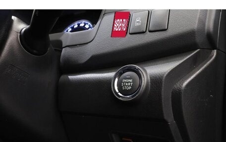 Toyota ISis I, 2016 год, 1 410 000 рублей, 4 фотография