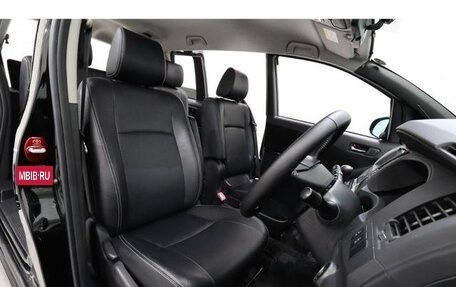 Toyota ISis I, 2016 год, 1 410 000 рублей, 7 фотография