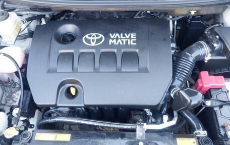 Toyota ISis I, 2012 год, 1 210 000 рублей, 5 фотография