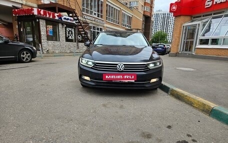 Volkswagen Passat B8 рестайлинг, 2018 год, 2 100 000 рублей, 2 фотография