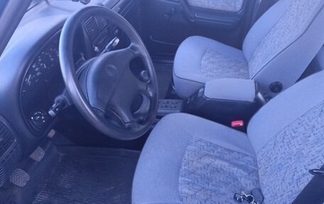 ГАЗ 31105 «Волга», 2004 год, 310 000 рублей, 7 фотография