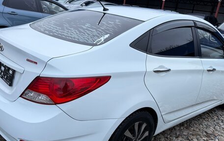 Hyundai Solaris II рестайлинг, 2011 год, 549 000 рублей, 3 фотография