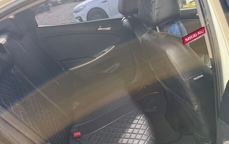 Hyundai Solaris II рестайлинг, 2011 год, 549 000 рублей, 8 фотография