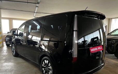 Hyundai Staria, 2021 год, 5 250 000 рублей, 6 фотография