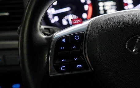 Hyundai Sonata VII, 2017 год, 1 990 000 рублей, 21 фотография