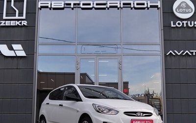 Hyundai Solaris II рестайлинг, 2012 год, 1 100 000 рублей, 1 фотография