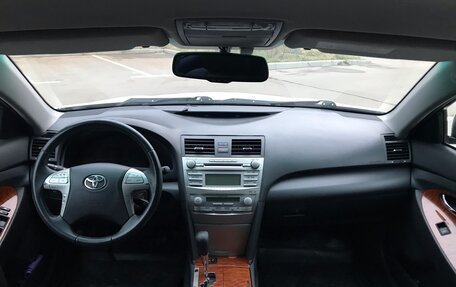 Toyota Camry, 2009 год, 1 290 000 рублей, 11 фотография