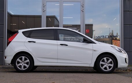 Hyundai Solaris II рестайлинг, 2012 год, 1 100 000 рублей, 8 фотография