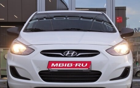 Hyundai Solaris II рестайлинг, 2012 год, 1 100 000 рублей, 2 фотография