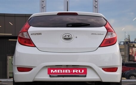 Hyundai Solaris II рестайлинг, 2012 год, 1 100 000 рублей, 6 фотография