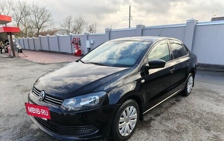 Volkswagen Polo VI (EU Market), 2012 год, 870 000 рублей, 2 фотография