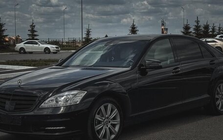 Mercedes-Benz S-Класс, 2010 год, 2 300 000 рублей, 4 фотография