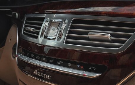 Mercedes-Benz S-Класс, 2010 год, 2 300 000 рублей, 15 фотография