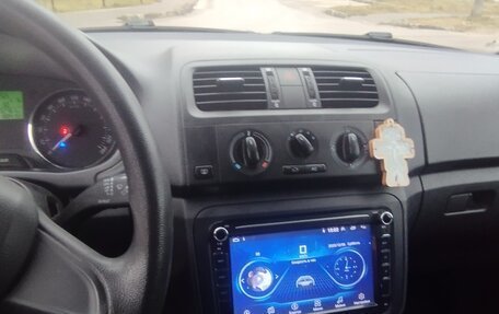 Skoda Fabia II, 2013 год, 630 000 рублей, 6 фотография